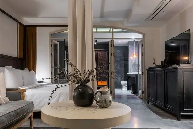 Sea Breeze Suite