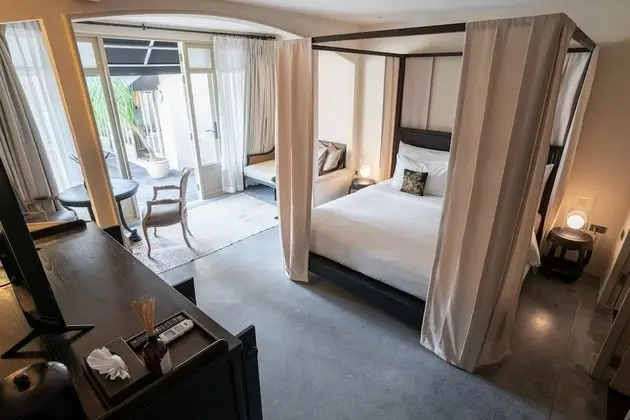 Sea Breeze Suite