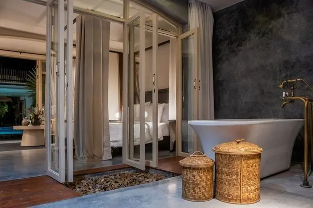 Sea Breeze Suite