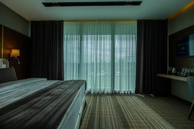 Standart Geniş Oda, Şehir Manzaralı