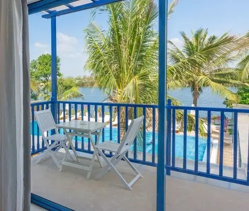Deluxe Double Room Pool View