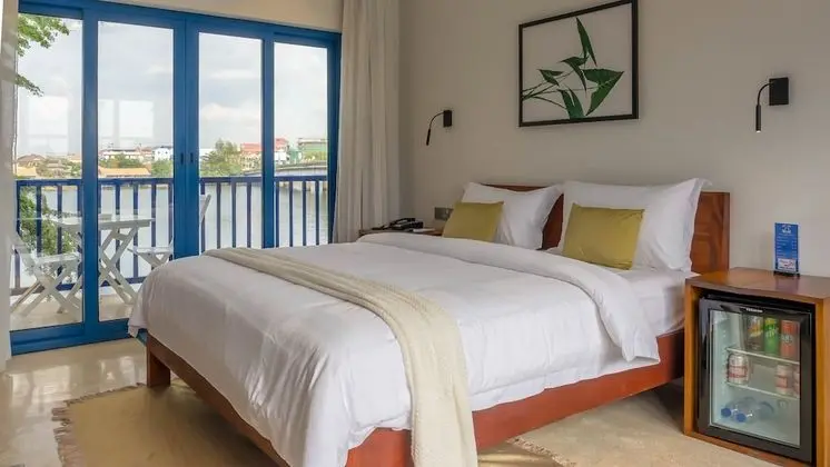 Deluxe Double Room Riverfront