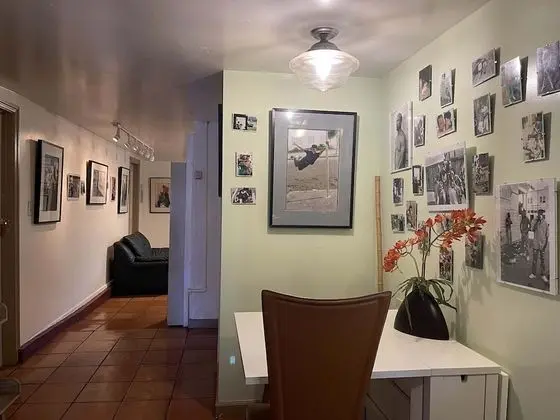 Red Room/#3 - Shared Bathroom