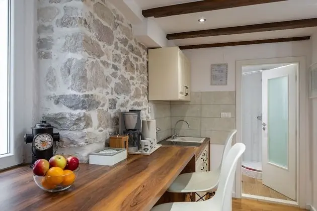 Apart Daire, 1 Büyük (Queen) Boy Yatak