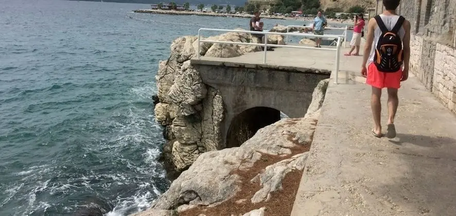 Apart Daire, 1 Büyük (Queen) Boy Yatak