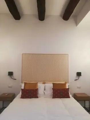 Superior Stüdyo Süit, Avlu Manzaralı