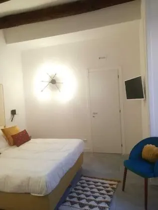 Superior Stüdyo Süit, Avlu Manzaralı
