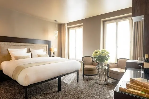 Tek Büyük Yataklı Oda