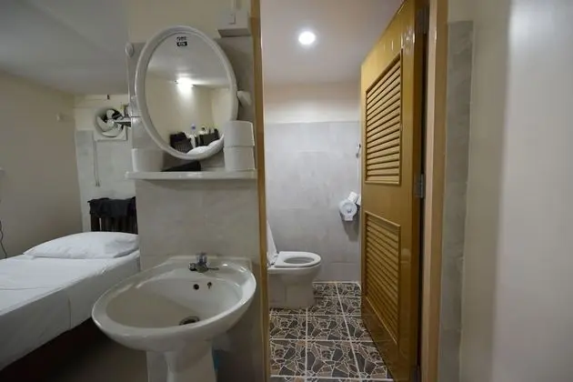 Comfort Ortak Ranzalı Oda, Özel Banyo