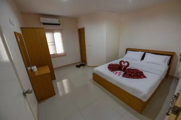 Comfort Tek Büyük Yataklı Oda