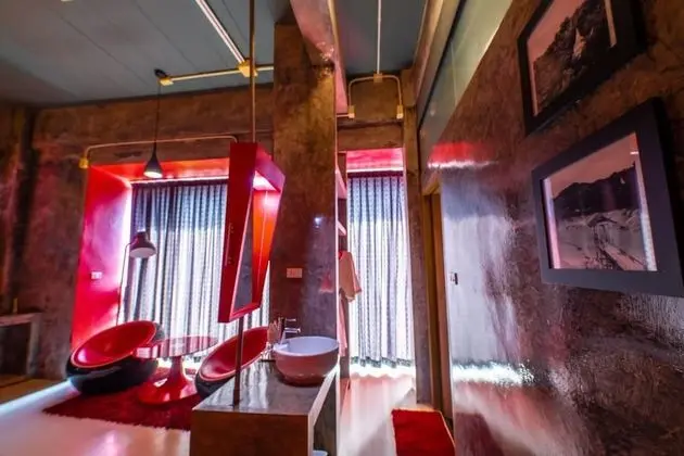 Suite Room