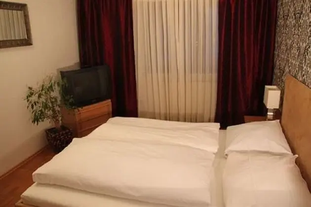 Tek Kişilik Oda