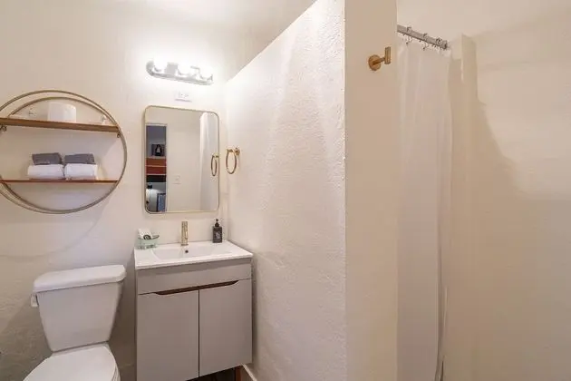 Classic Oda, 2 Büyük (Queen) Boy Yatak