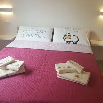 Basic Tek Büyük Yataklı Oda