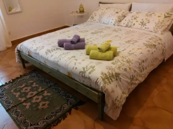 Standard Üç Kişilik Oda, Ortak Banyo