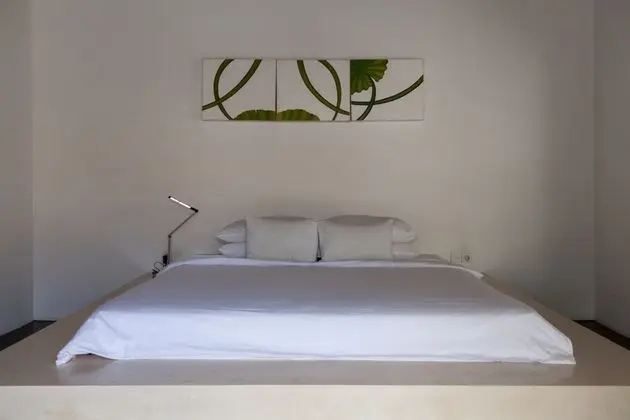 Villa Five Bedrooms