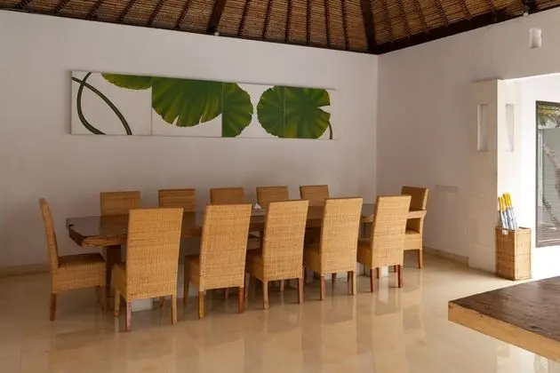 Villa Five Bedrooms