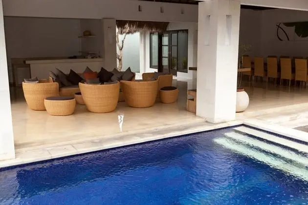 Villa Five Bedrooms