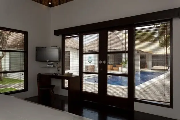 Villa Five Bedrooms