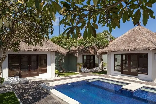 Villa Five Bedrooms