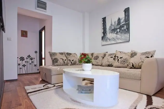 Apart Daire, 2 Yatak Odası, Teras, Deniz Manzaralı