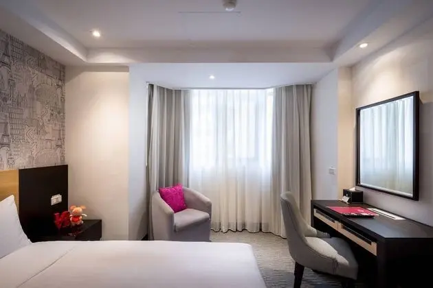 Business Oda, 1 Çift Kişilik Yatak