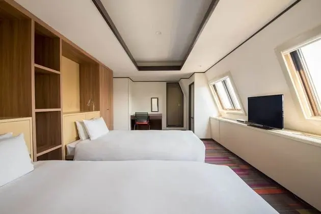 Deluxe Üç Kişilik Oda, Sigara İçilmez