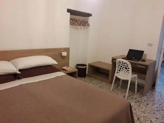 Apart Daire, Birden Çok Yatak, Sigara İçilmez