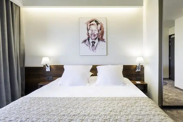 Deluxe Oda, 1 Büyük (Queen) Boy Yatak, Sigara İçilmez, Balkon (Converts to 2 Twin Beds)