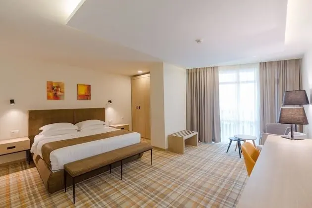 Standard Oda, 1 En Büyük (King) Boy Yatak, Sigara İçilmez, Balkon