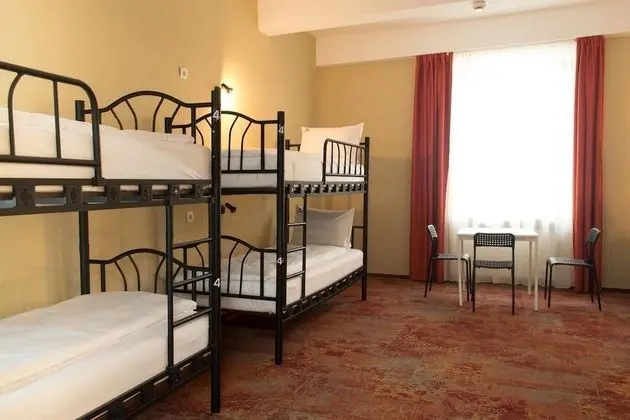 Basic Ortak Ranzalı Oda, Sigara İçilmez (8 beds)