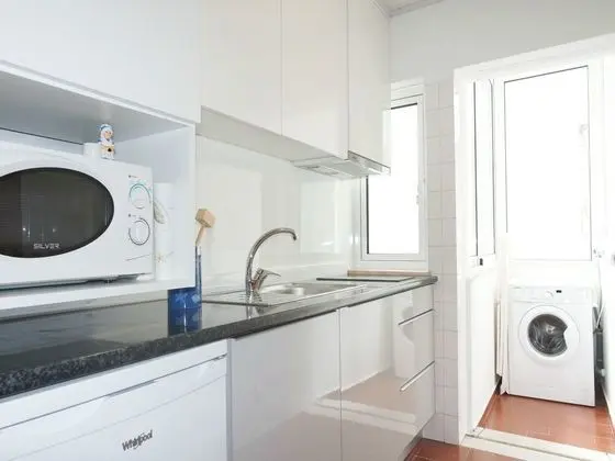 Apart Daire, 2 Yatak Odası, Balkon
