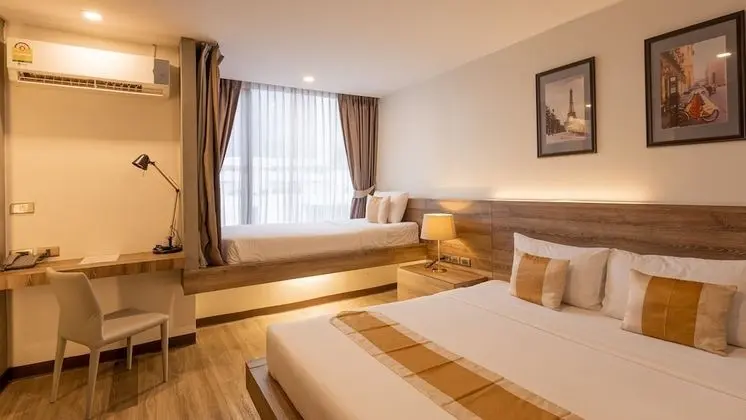 Deluxe Üç Kişilik Oda