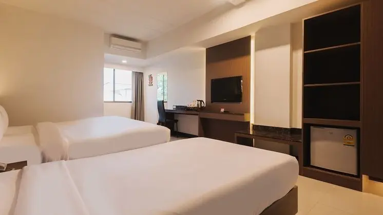 Deluxe Üç Kişilik Oda