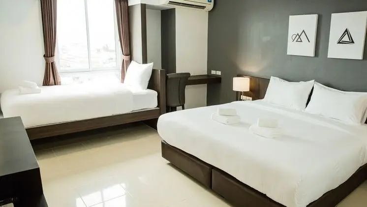 Deluxe Üç Kişilik Oda