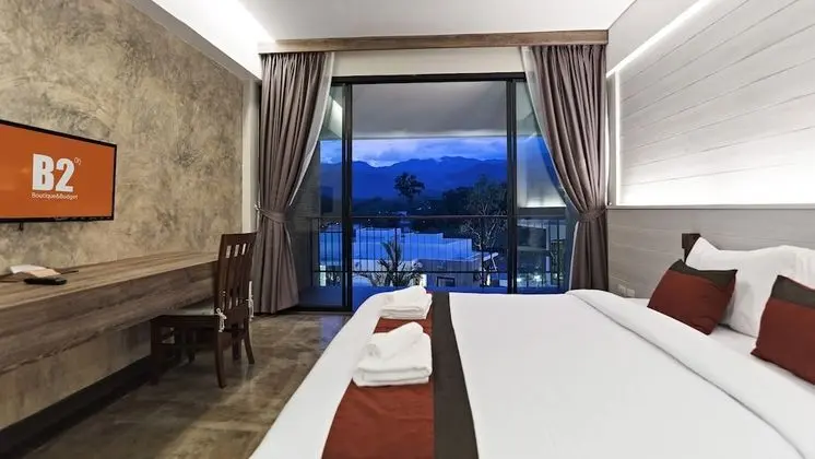 Deluxe  Premier Pool View
