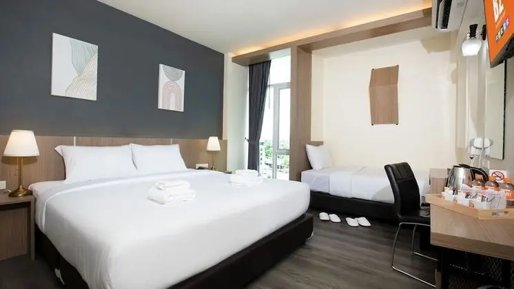 Deluxe Üç Kişilik Oda