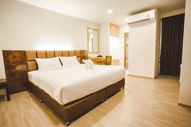 Deluxe Tek Büyük Yataklı Oda