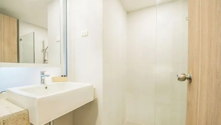 Junior Tek Büyük Yataklı Oda, 1 Çift Kişilik Yatak, Sigara İçilmez