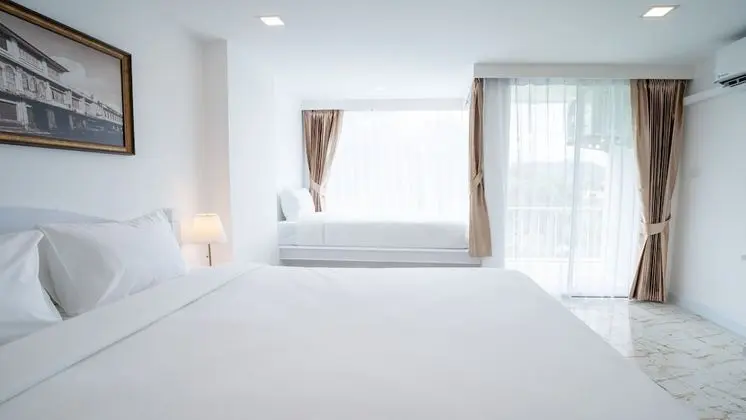 Deluxe Üç Kişilik Oda