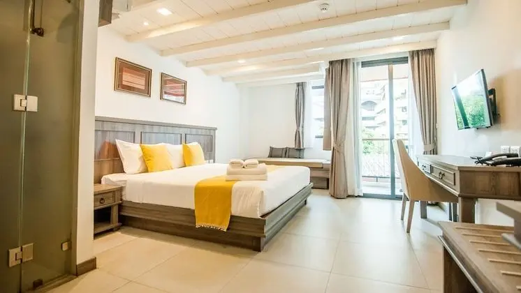 Deluxe Premier Room