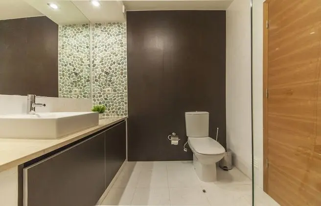 Apart Daire, 2 Yatak Odası, Balkon