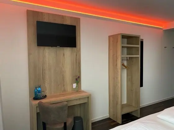 Comfort Tek Büyük Yataklı Oda