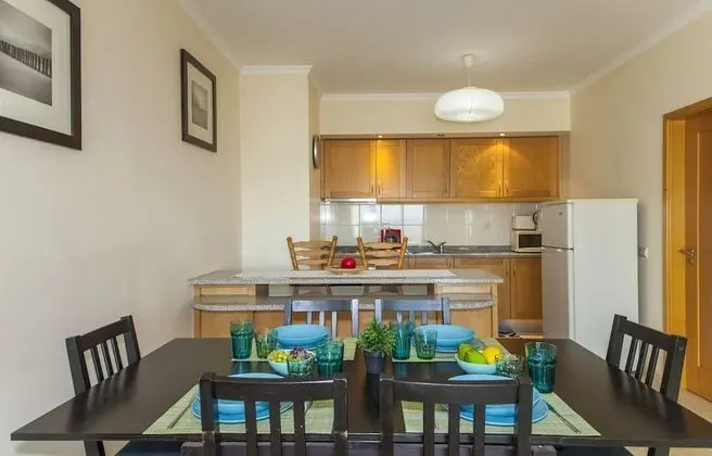Apart Daire, 2 Yatak Odası, Balkon