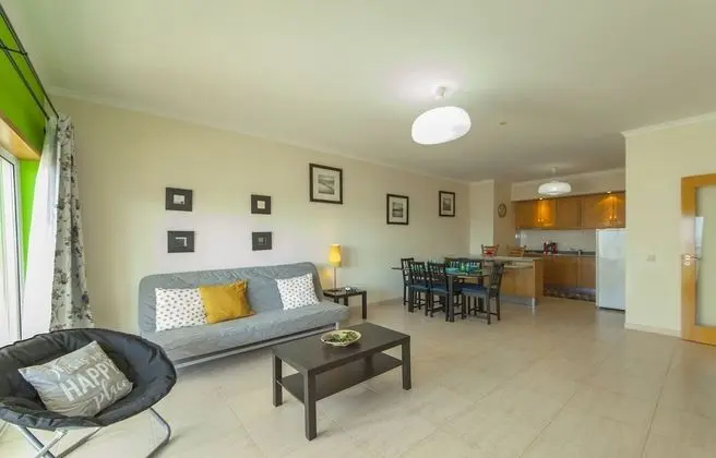 Apart Daire, 2 Yatak Odası, Balkon