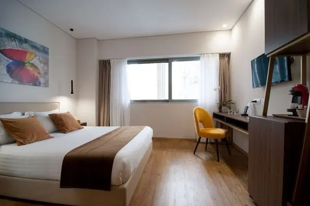Comfort Tek Büyük Yataklı Oda