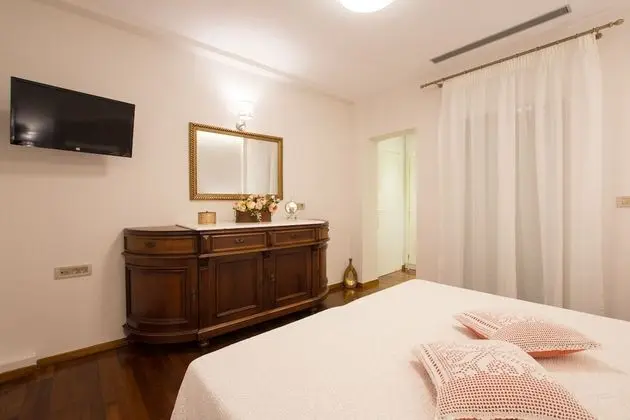 Apart Daire, 2 Yatak Odası, Deniz Manzaralı