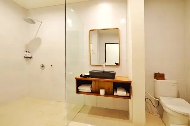 Deluxe Tek Büyük Yataklı Oda, 1 Büyük (Queen) Boy Yatak, Sigara İçilmez, Şehir Manzaralı