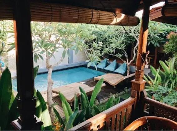 Romantic Villa, 1 Büyük (Queen) Boy Yatak, Sigara İçilmez, Havuz Manzaralı