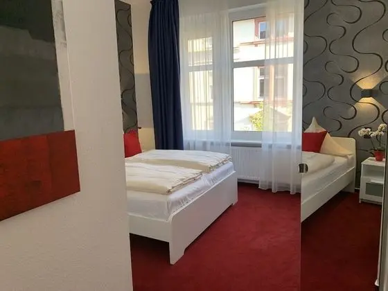 Comfort Tek Büyük Yataklı Oda